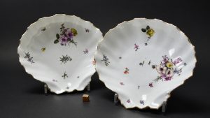 Pair of 18th Century Meissen Porcelain Shell-Shaped Dishes - Robert Mcpherson Antiques - 25316