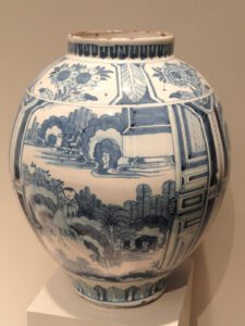 Delftware Vase c.1680. Art Institute of Chicago.