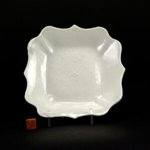 A Fine Liao White Porcelain Dish - Robert McPherson Antiques - 26633