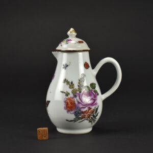 English Decorated 18th Century Chinese Export Porcelain Jug and Cover - Robert McPherson Antiques - 26510