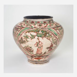 Art Institute Chicago, Polychrome Cizhou Guan, dated to the Ming Dynasty.