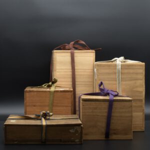 Japanese Tomobako Storage Boxes for storing ceramics - Robert McPherson Antiques.