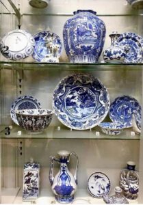 Ming porcelain at the Victoria and Albert Museum in London. Note the egret marked Kraak porcelain dish at the top left.