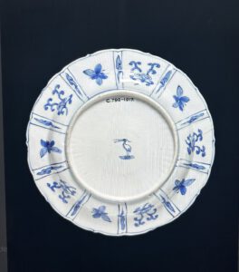 An egret marked Kraak porcelain dish at the Victoria and Albert Museum in London.